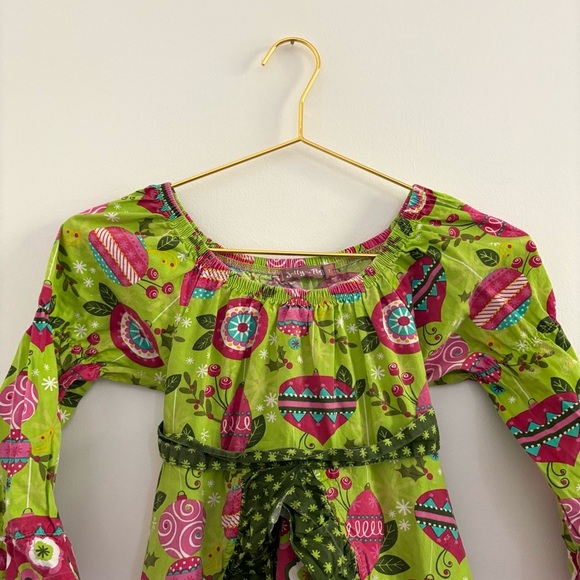 Jelly the Pug Girls Christmas Dress Holly Ornaments Ruffle Details Sz 7 - Picture 2 of 7